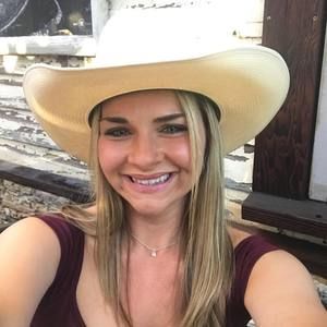 Meet your Posher, Ashlie